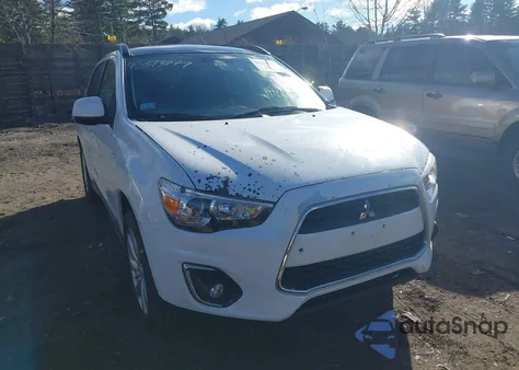 2013 Mitsubishi Outlander Sport Se z USA, uszkodzony, nr VIN 4A4AR4AU4DE009739